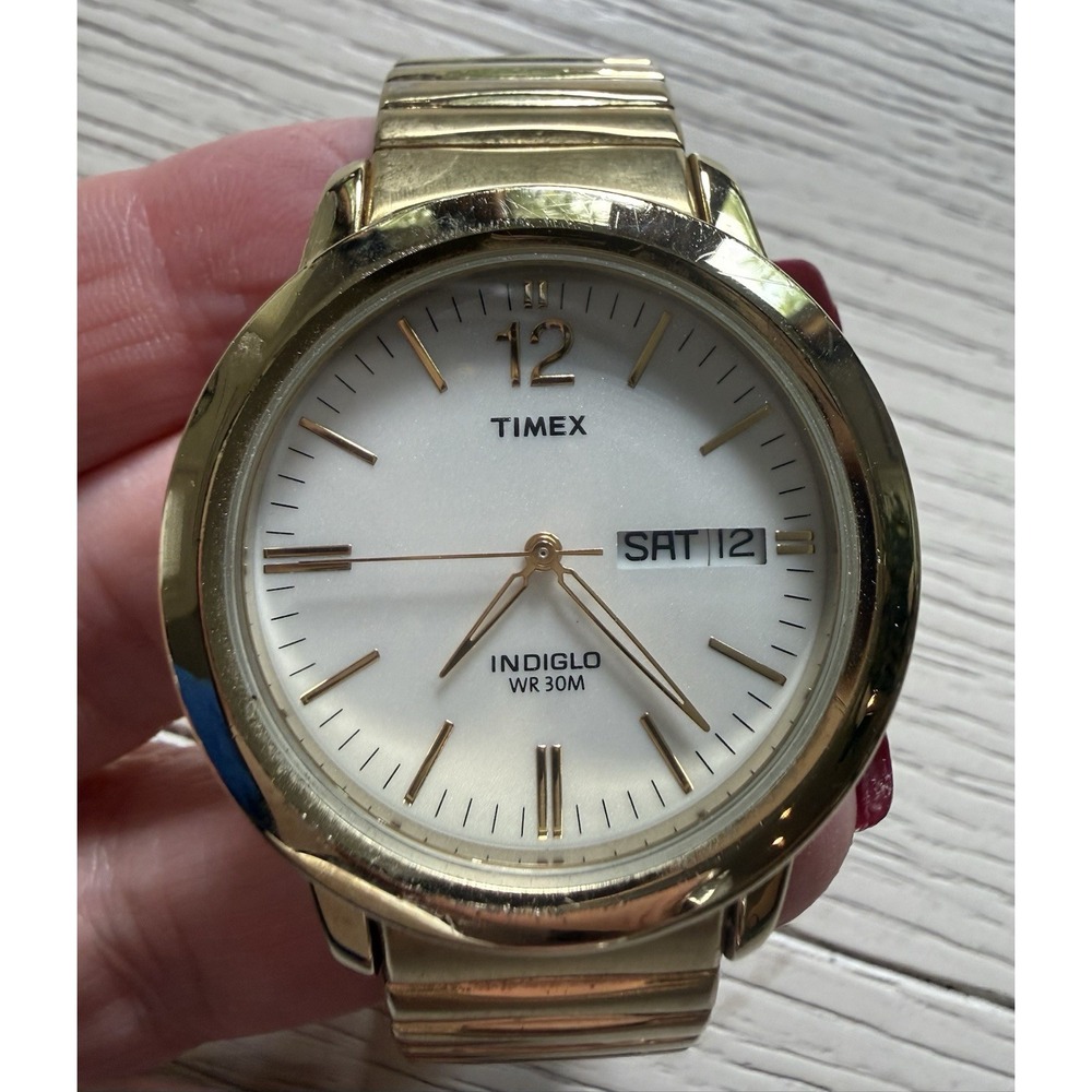 Timex Vtg Indiglo WR 30M Gold Tone Stretch Band Day/Date White Dial Quartz Watch